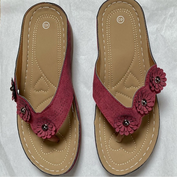 NEW Brick Red Sandals - Picture 3 of 15